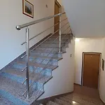 Dokovic Apartment