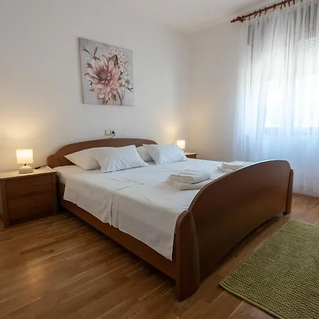 Apartment Dokovic *