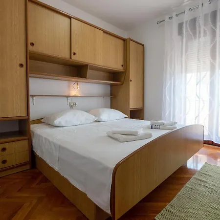 Dokovic Apartman *