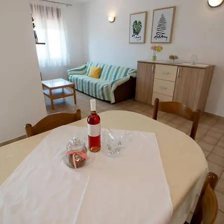 Dokovic Apartment