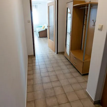 Dokovic Apartment