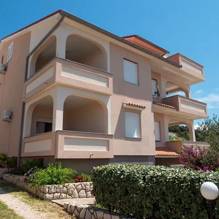 Dokovic Apartment