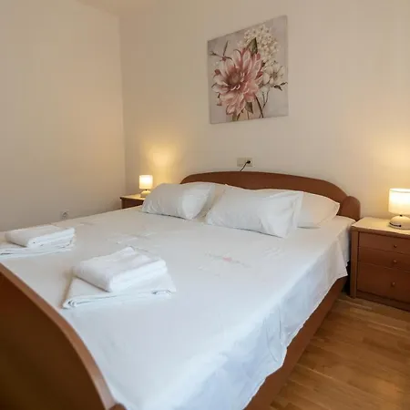 Dokovic Apartment *