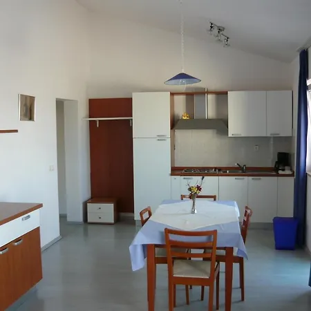 Dokovic Apartment Barbat na Rabu